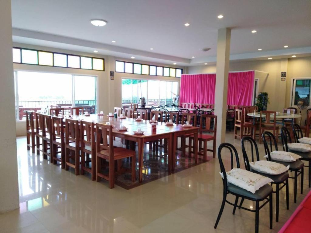 Hadthong Resort Pak Phayun Екстериор снимка