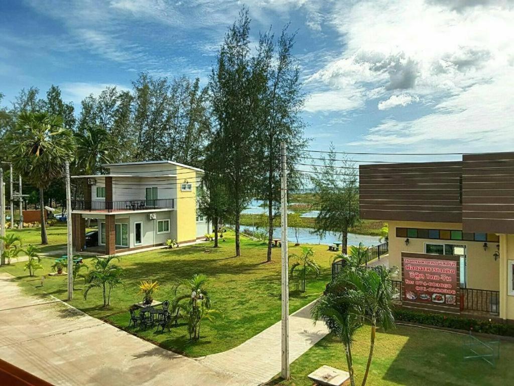 Hadthong Resort Pak Phayun Екстериор снимка